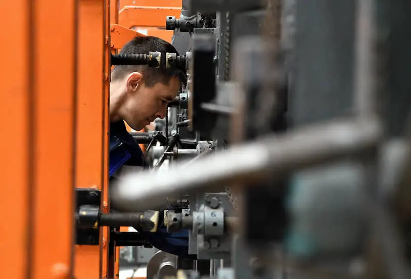 Экономика продолжает рост, несмотря на вызовы, по данным аналитиков-0