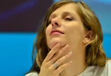 Лиза Арзамасова и Илья Авербух делятся счастьем с сыном Львом liza arzamasova i ilya averbuh delyatsya schastem s synom lvom-dmvv-ru-174804968200-0