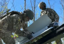 Минобороны России раскрывает атаку «Ланцетом» по бронетехнике ВСУ с помощью Zala minoborony rossii raskryvaet ataku lanczetom po bronetehnike vsu s pomoshhyu -dmvv-ru-174865698800-0