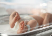 Сергей Собянин сообщил о поддержке будущих мам 2000 акушерками в Москве sergej sobyanin soobshhil o podderzhke budushhih mam 2000 akusherkami v moskve-dmvv-ru-174643325200-0