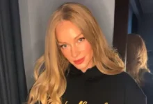 Светлана Ходченкова и Константин Крюков удивили публику на премьере “Маме снова 17” svetlana hodchenkova i konstantin kryukov udivili publiku na premere mame snova 17-dmvv-ru-174744817000-0