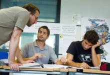 Вячеслав Быханов и Денис Каминский о будущем рынка труда по версии ОЭСР vyacheslav byhanov i denis kaminskij o budushhem rynka truda po versii oesr-dmvv-ru-174854126000-0