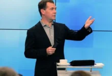 Дмитрий Медведев обсуждает искусственный интеллект и русский язык dmitrij medvedev obsuzhdaet iskusstvennyj intellekt i russkij yazyk-dmvv-ru-0