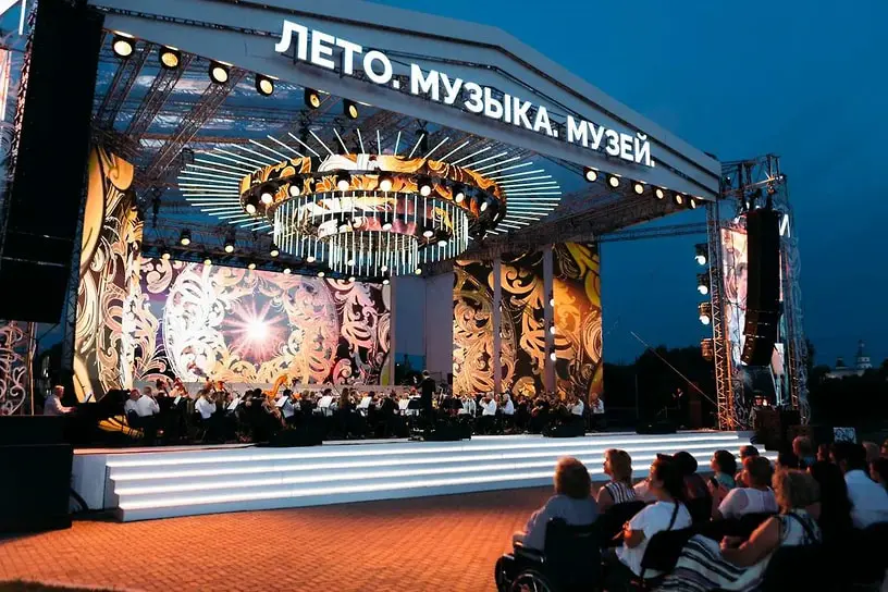 Ежегодный музыкальный фестиваль «Лето. Музыка. Музей» в музее «Новый Иерусалим» в Истре