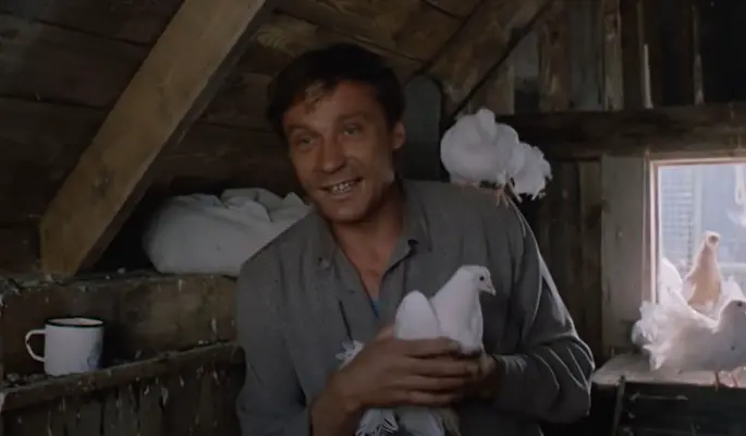 Актер Михайлов из фильма "Любовь и голуби" променял Москву на монастырь