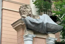 Львы дома №9 в Ермолаевском переулке обретут былое великолепие в 2026! lvy doma 9 v ermolaevskom pereulke obretut byloe velikolepie v 2026-dmvv-ru-0