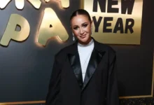 olga buzova s ulybkoj otvetila natelle krapivinoj o novyh hitah-dmvv-ru-174889218800-0