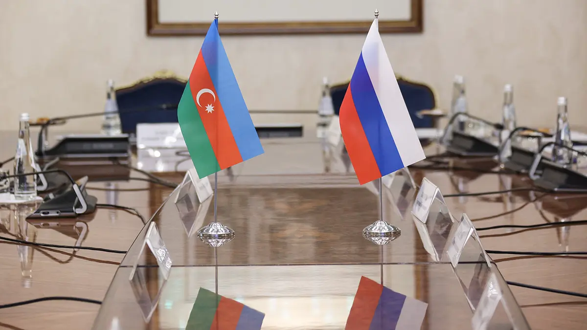 В Азербайджане призвали сжечь посольство России на фоне задержаний на Урале