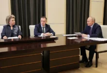 Владимир Путин предлагает защитить русский язык и представить 10 книг для детей к празднику Гамзатова vladimir putin predlagaet zashhitit russkij yazyk i predstavit 10 knig dlya detej k prazdniku gamzatova-dmvv-ru-0