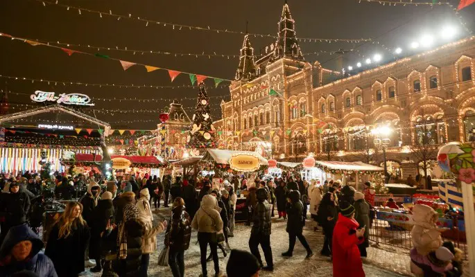 "Зима в Москве": как столице поддерживает традицию рождественских ярмарок