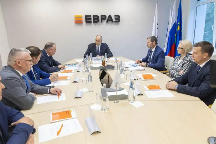 ЕВРАЗ и Денис Паслер представляют новый этап развития НТМК и Западно-Сибирского комбината-0