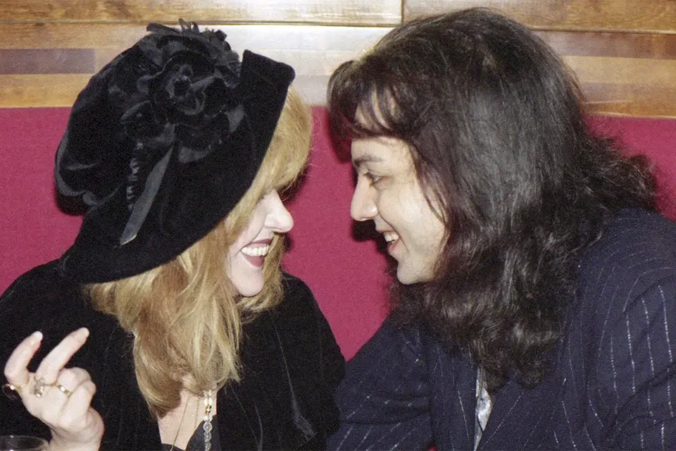 Филипп Киркоров поздравляет Алу Пугачеву в ярком возвращении после травмы-0