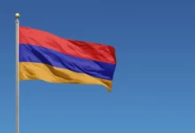 Семеновский и Пашинян оказались в центре событий с армянской церковью semenovskij i pashinyan okazalis v czentre sobytij s armyanskoj czerkovyu-dmvv-ru-0