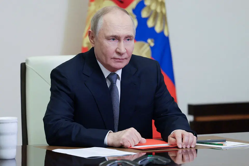 Владимир Путин подписал указ о государственной языковой политике