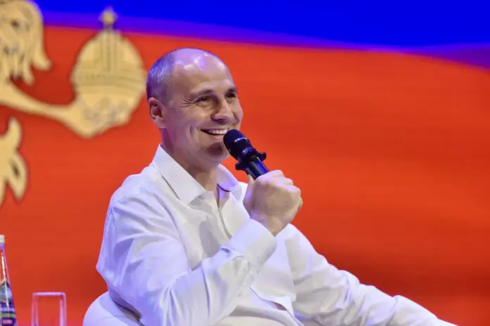 Свердловские семьи и волонтеры вдохновляют проект «Рюкзак солдату»-0