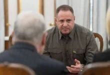 Владимир Зеленский и Андрей Ермак обсуждают новое соглашение с США vladimir zelenskij i andrej ermak obsuzhdayut novoe soglashenie s ssha-dmvv-ru-0