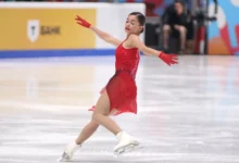 Аделия Петросян устанавливает рекорд на Гран-при России несмотря на падение adeliya petrosyan ustanavlivaet rekord na granpri rossii nesmotrya na padenie-dmvv-ru-0