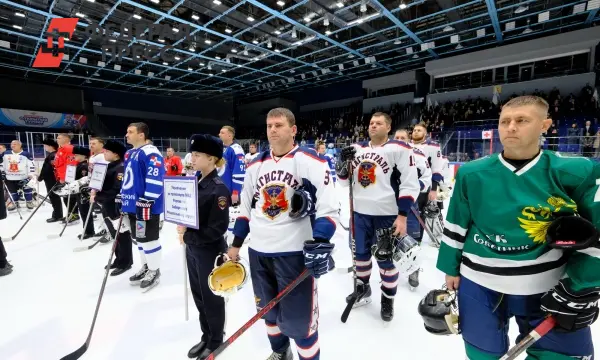 Андрей Травников отметил лидерство Новосибирской области в развитии хоккея-0