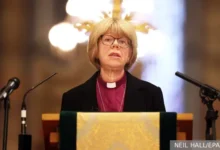 Архиепископ Кентерберийский Сара Муллалли открывает новый этап для Церкви Англии arhiepiskop kenterberijskij sara mullalli otkryvaet novyj etap dlya czerkvi anglii-dmvv-ru-0