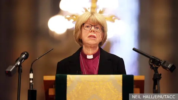 Религиовед: Женщина во главе англиканской церкви лучше священника-гея