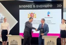 Дмитрий Лукошков и Денис Паслер представили цифровой хаб Ростелекома в области dmitrij lukoshkov i denis pasler predstavili czifrovoj hab rostelekoma v oblasti-dmvv-ru-0