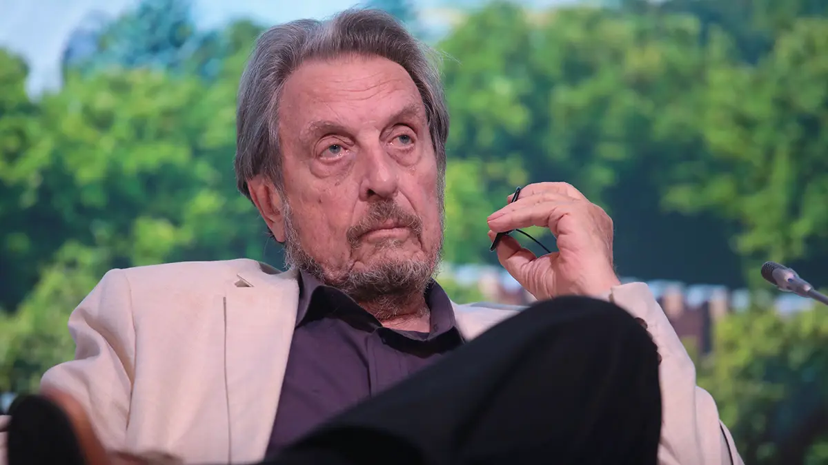 Отец Илона Маска заявил, что его сын тоже любит RT