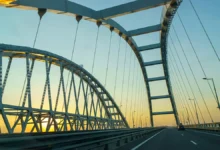 Госавтоинспекция сообщает о временном ограничении движения на Крымском мосту gosavtoinspekcziya soobshhaet o vremennom ogranichenii dvizheniya na krymskom mostu-dmvv-ru-0