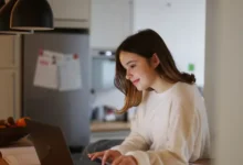 Гульнара Ручкина рассматривает перспективы и решения онлайн-образования gulnara ruchkina rassmatrivaet perspektivy i resheniya onlajnobrazovaniya-dmvv-ru-0