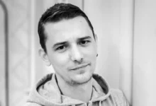 ivan bezborodov rasskazyvaet o svoyom aktyorskom puti ot ulicz razbityh fonarej do mdt-dmvv-ru-0