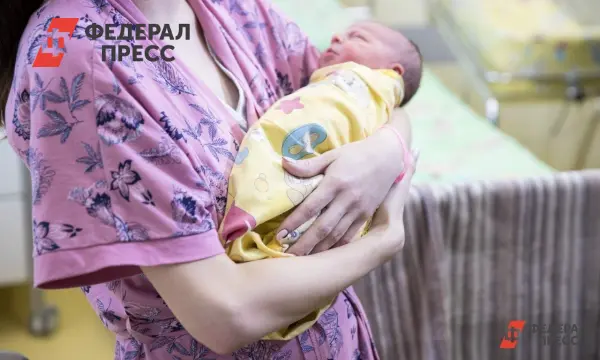 Минздрав Свердловской области сообщил о появлении почти 700 малышей за неделю-0