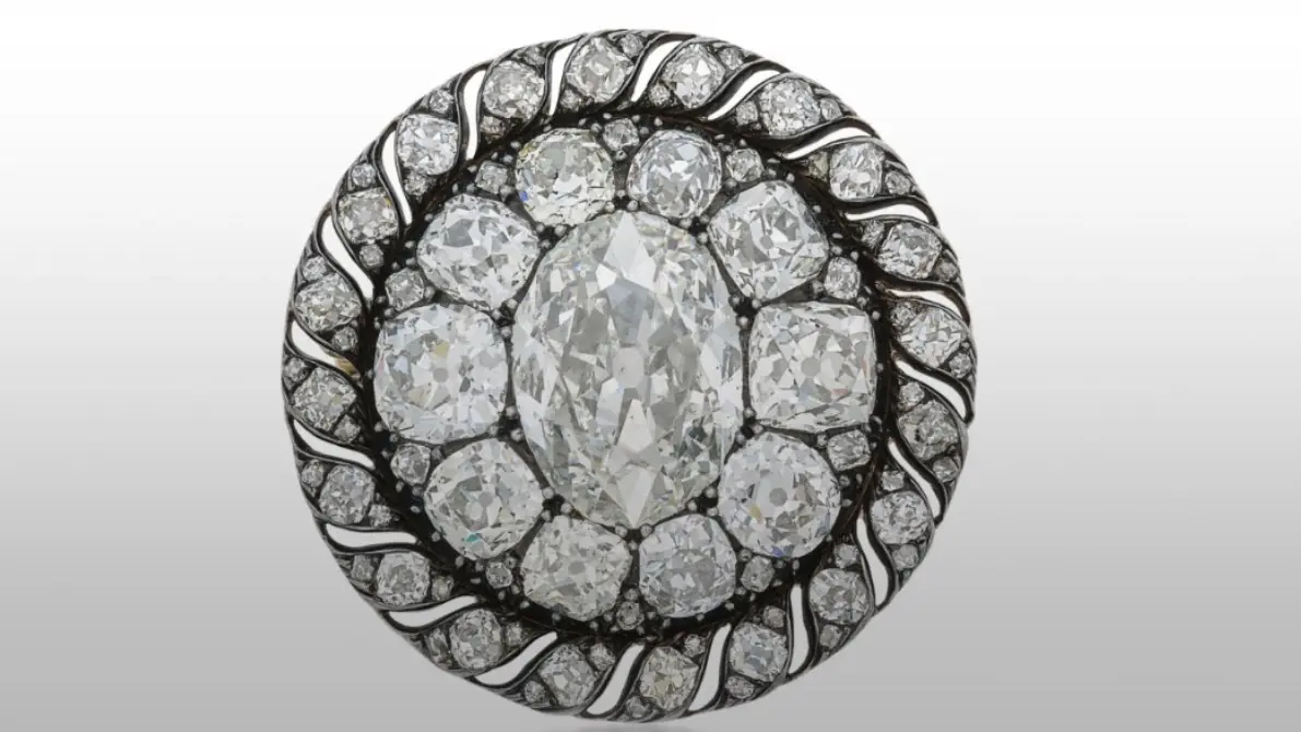 Принадлежавшую Наполеону бриллиантовую брошь выставят на аукционе в Женеве