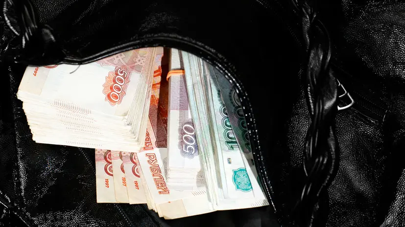 В Нижневартовске школьник принёс в полицию найденные 746 тысяч рублей