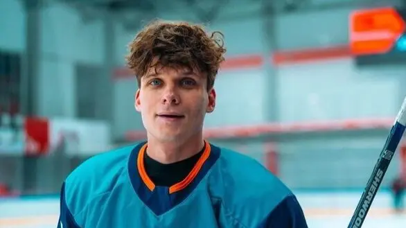 Актера «Молодежки» Паршина экстренно госпитализировали с репетиции в театре