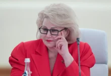 Нина Останина объясняет, как опека Балашихи спасает ребенка и мать nina ostanina obyasnyaet kak opeka balashihi spasaet rebenka i mat-dmvv-ru-0