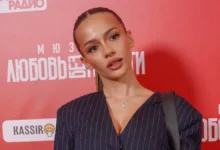 Валя Карнавал удивила гостей праздника и оказалась в травмпункте после вечера valya karnaval udivila gostej prazdnika i okazalas v travmpunkte posle vechera-dmvv-ru-0