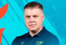 Владимир Крикунов покидает «Сочи», а команда ищет нового тренера vladimir krikunov pokidaet sochi a komanda ishhet novogo trenera-dmvv-ru-0