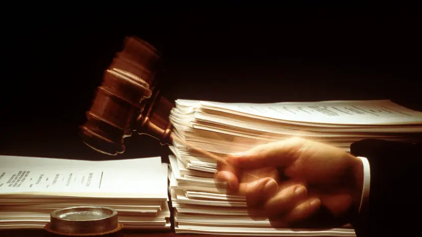 Суд арестовал главу Сакского района Крыма по делу о взятке