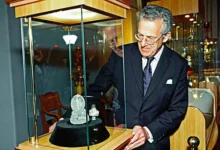 Яйцо Фаберже «Зимнее» для Марии Федоровны продают на аукционе Аль Тани yajczo faberzhe zimnee dlya marii fedorovny prodayut na aukczione al tani-dmvv-ru-0