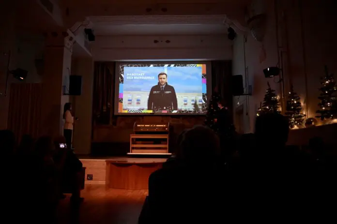 Элеонора Расулова представляет яркие премьеры новых шоу, Шпината и Павла Крашенинникова-0