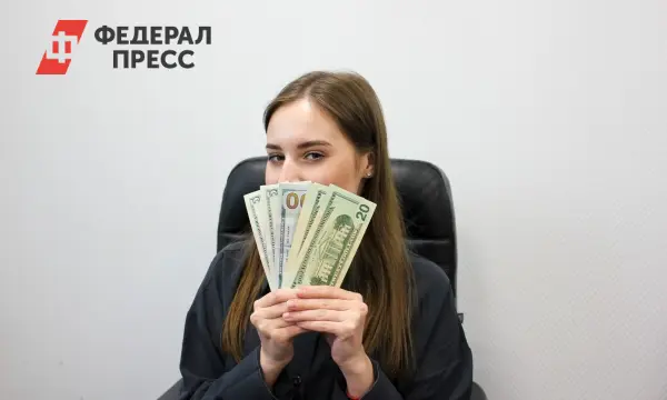 Игорь Балынин объясняет рост зарплат в России по данным Финансового университета-0