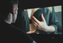 Как SoftwareEconomy1140 удивилась ночным привычкам брата на двуспальной кровати kak 1140 udivilas nochnym privychkam brata na dvuspalnoj krovati-dmvv-ru-0