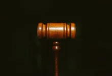 Мещанский суд Москвы арестовал студента НИУ ВШЭ Леонида Каца по делу о госизмене meshhanskij sud moskvy arestoval studenta niu vshe leonida kacza po delu o gosizmene-dmvv-ru-0