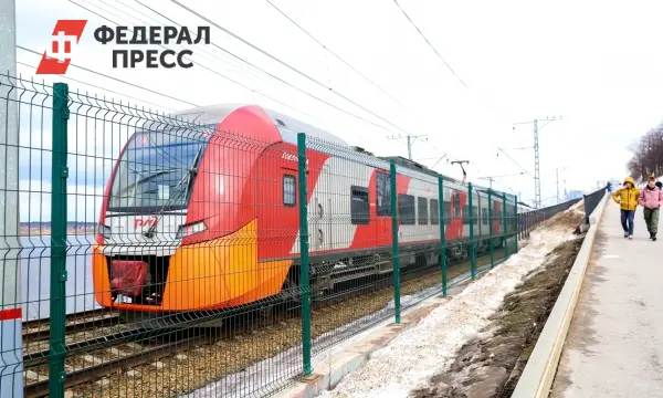 Новогодние маршруты Свердловской пригородной компании в Челябинской области-0