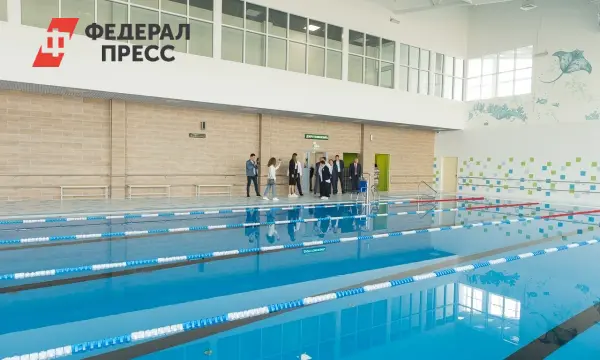 Руслан Кухарук заявил о необходимости появления бассейна в Березовском районе-0