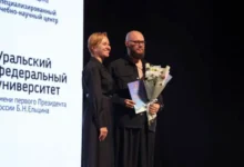 СУНЦ УрФУ отпраздновал 35 лет с участием Савиновой, Паслера и школьников suncz urfu otprazdnoval 35 let s uchastiem savinovoj paslera i shkolnikov-dmvv-ru-0