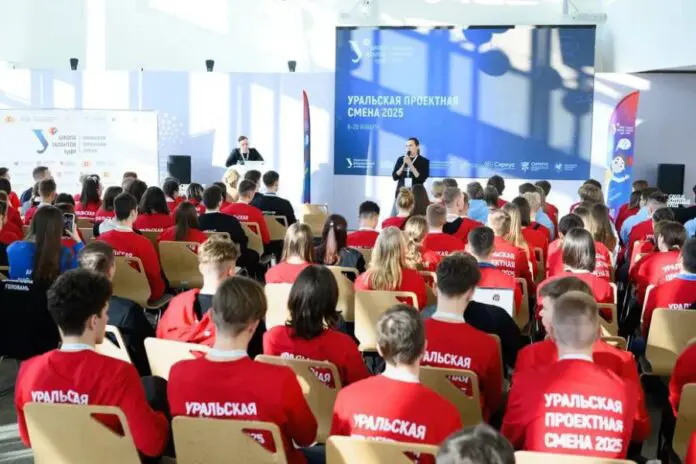 Свердловские школьники едут в «Сириус»! Владимир Путин поддержал проекты юных талантов-0