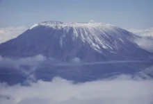 Туристы из Чехии, врач и пилот погибли при аварии вертолета Kilimanjaro Aviation turisty iz chehii vrach i pilot pogibli pri avarii vertoleta -dmvv-ru-0
