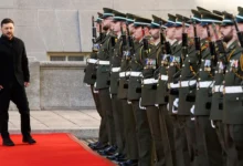 В Берлине Кушнер, Уиткофф и Зеленский ведут переговоры о России и Украине v berline kushner uitkoff i zelenskij vedut peregovory o rossii i ukraine-dmvv-ru-0