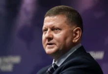 Возвращение Валерия Залужного в Киев вызывает вопросы о будущем Украины vozvrashhenie valeriya zaluzhnogo v kiev vyzyvaet voprosy o budushhem ukrainy-dmvv-ru-0