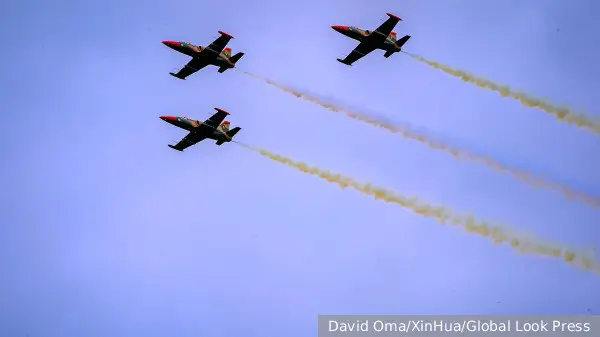 ВВС Нигерии нанесли удар по путчистам в Бенине